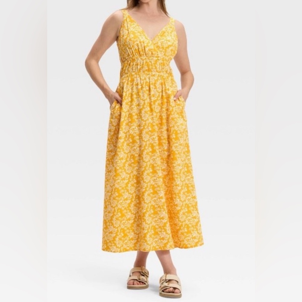 Universal Thread Floral Yellow Maxi Pullover Dress Size M